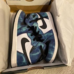 Jordan retro tye dye toddler shoes size 10c